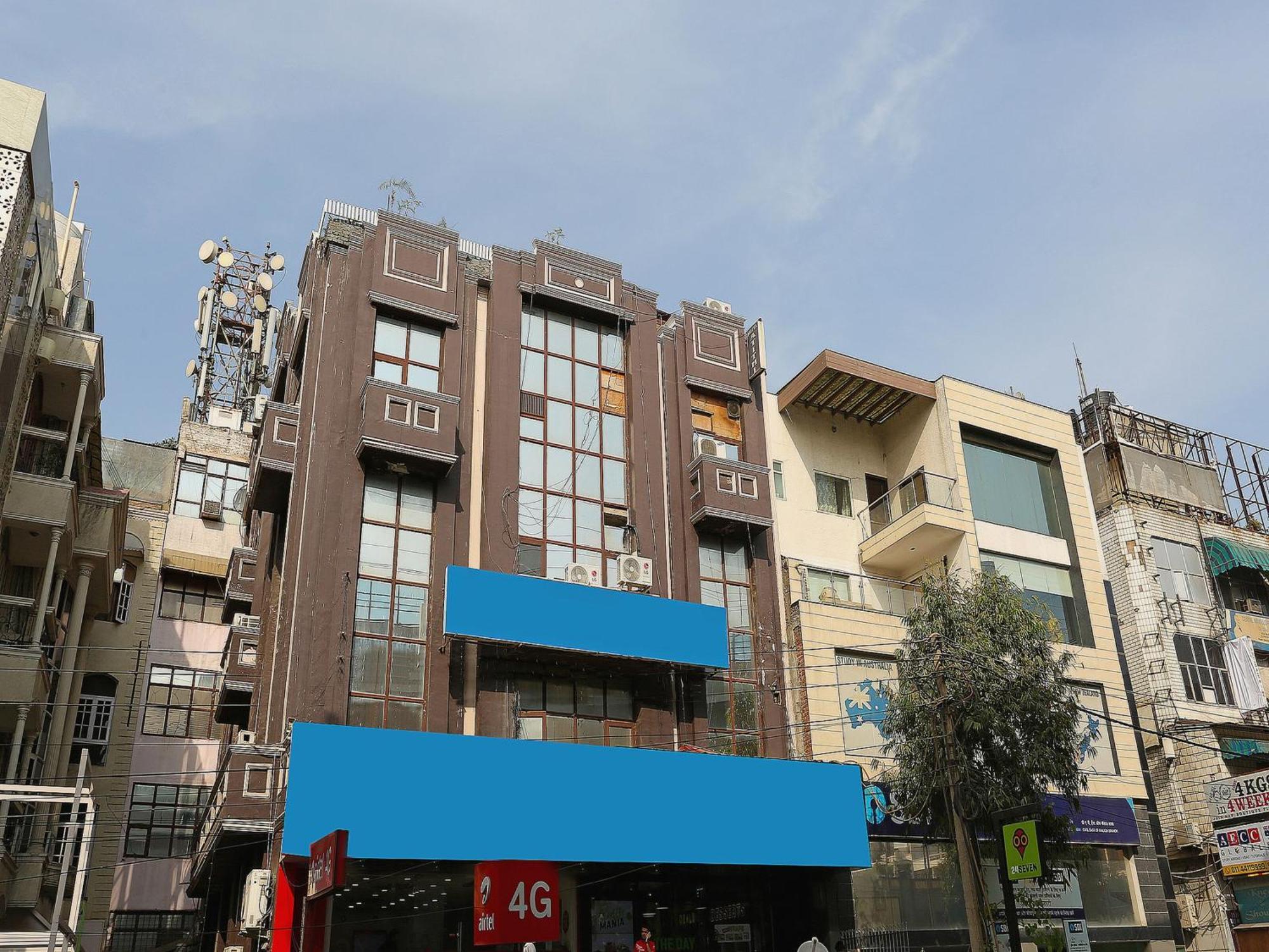 Oyo Flagship Hotel F Five Nueva Delhi Exterior foto