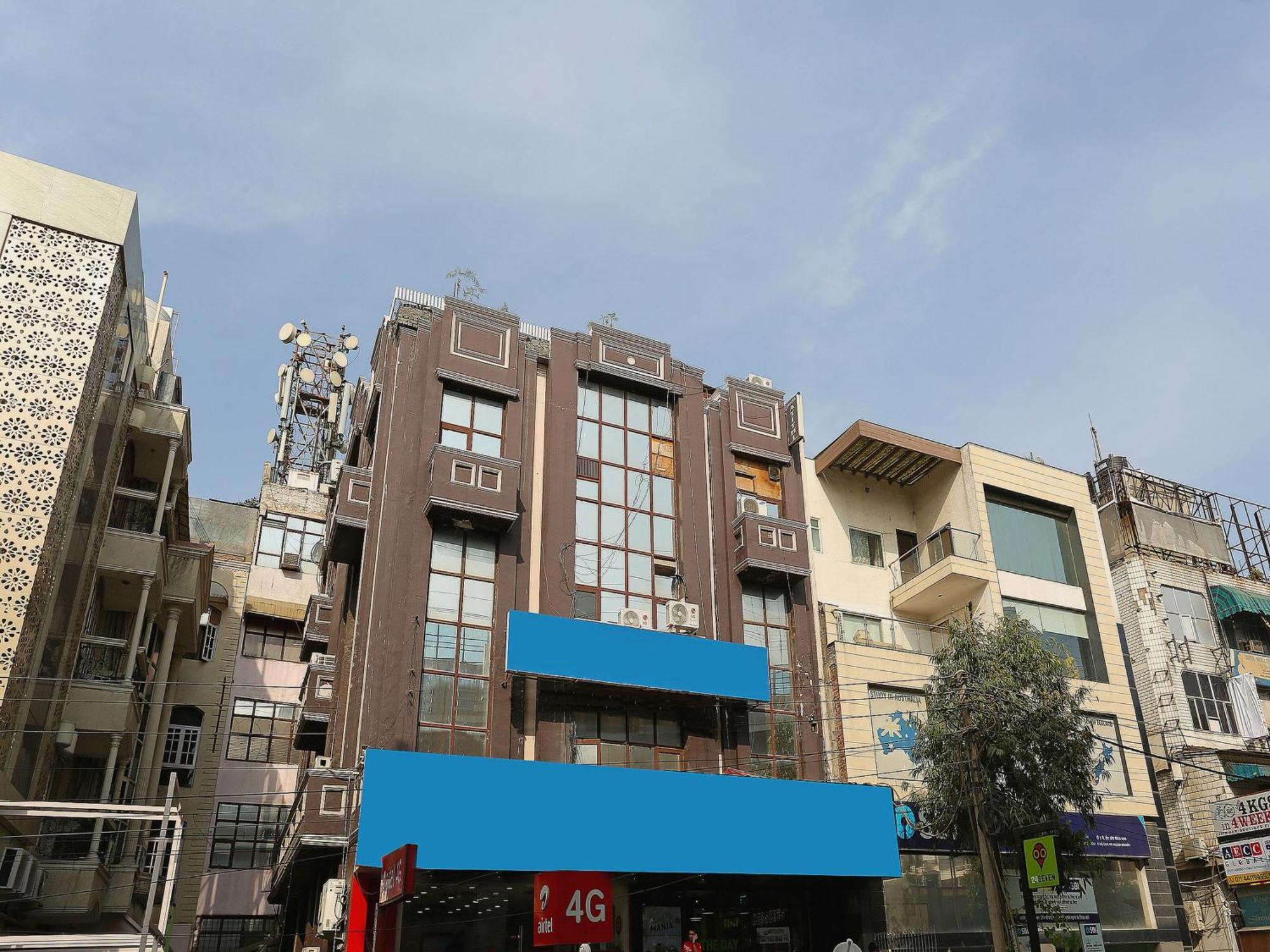 Oyo Flagship Hotel F Five Nueva Delhi Exterior foto